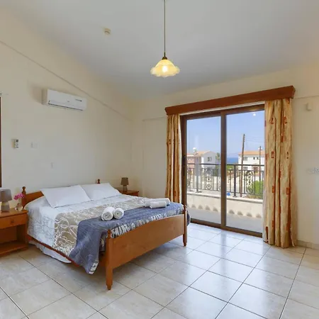 Angela Coral By Вилла Пейя