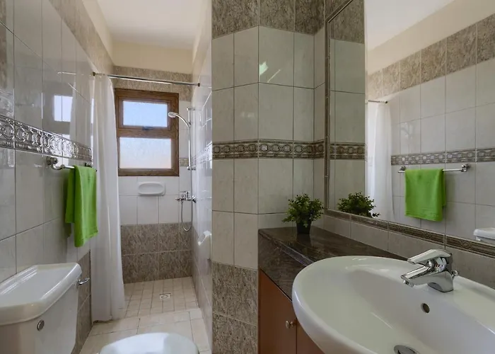 Angela Coral By فيلة *