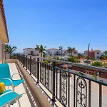 Villa Angela Coral By *