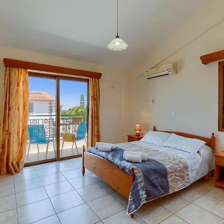 Villa Angela Coral By *