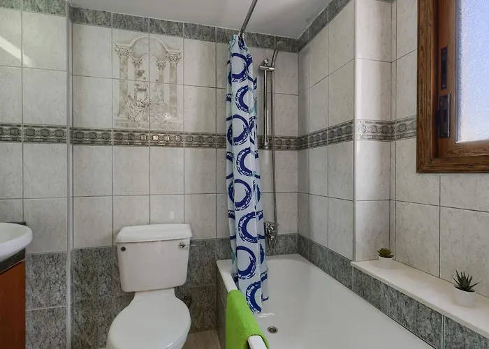 Angela Coral By * Pégeia