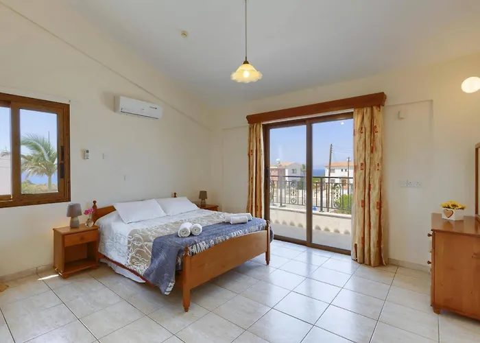 Angela Coral By Villa Pégeia